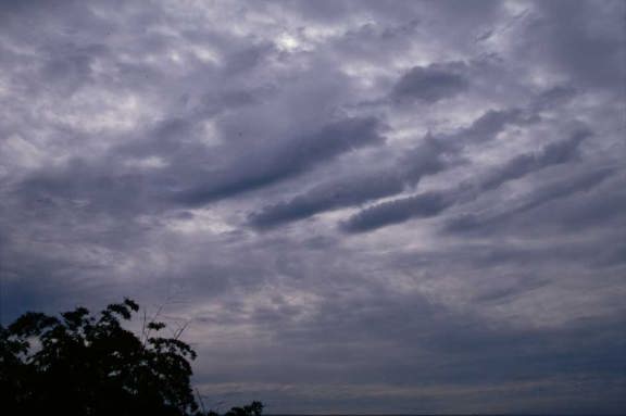 種類 地震 雲 の